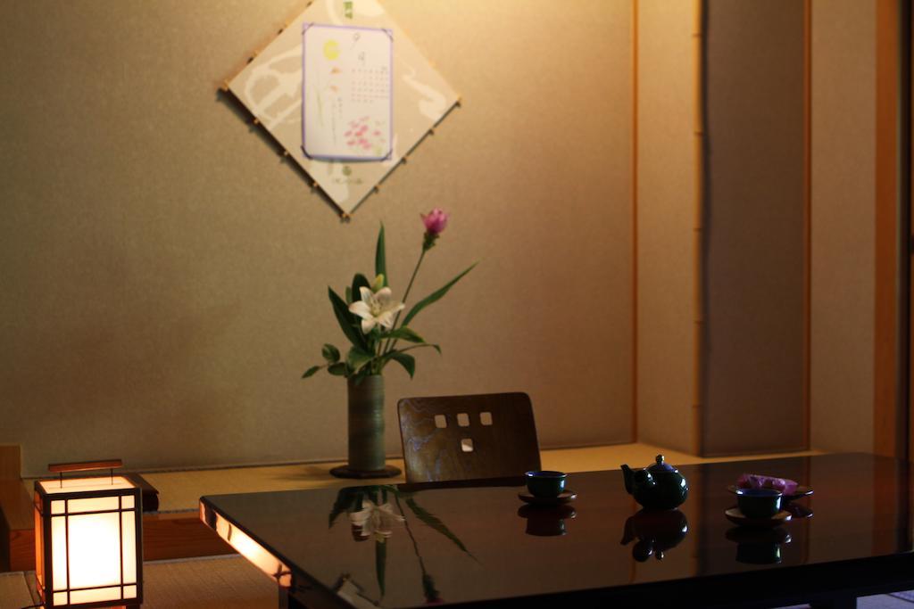 Hotel Awanoyu Macumoto Pokoj fotografie